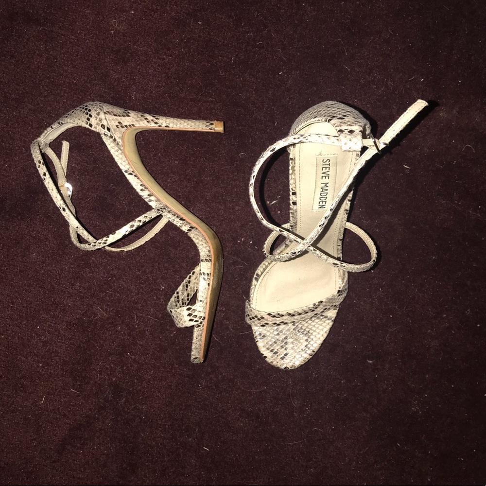 Steve Madden snake skin pumps!! - Picture 3 of 3